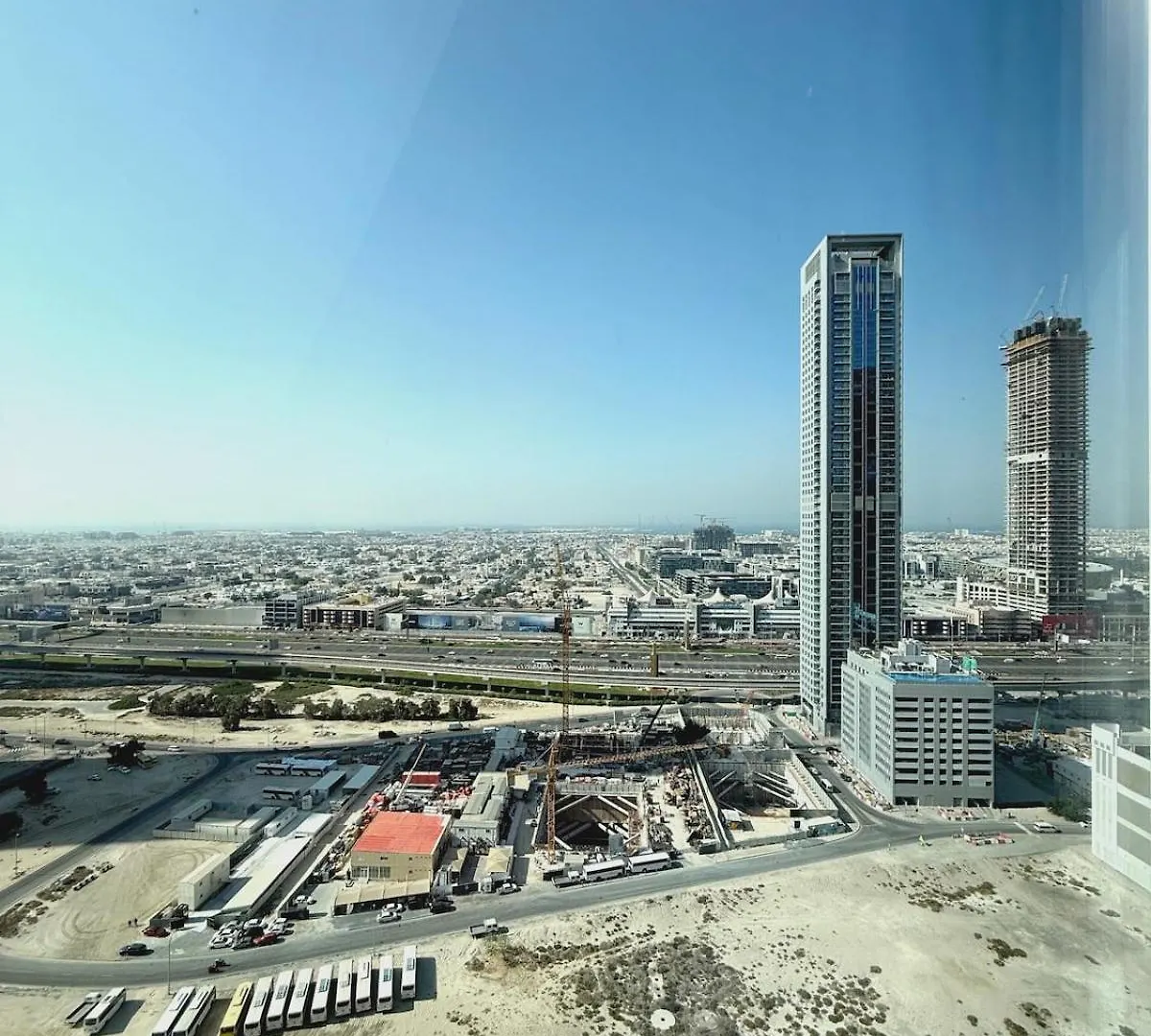 2Br Forte Tower 1 Downtown 3Mn Burj Khalifa Dubaj